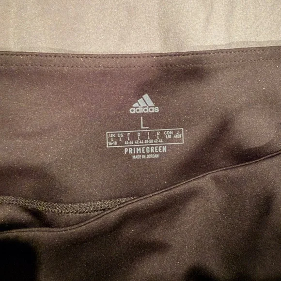 Adidas women’s leggings - Picture 4 of 4